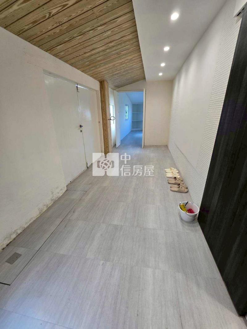 觀音【崙坪】邊間活巷整新美透天房屋室內格局與周邊環境