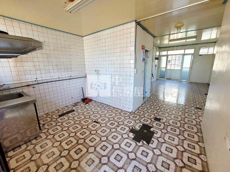 龜山近麥當勞低總價DIY三房美寓房屋室內格局與周邊環境