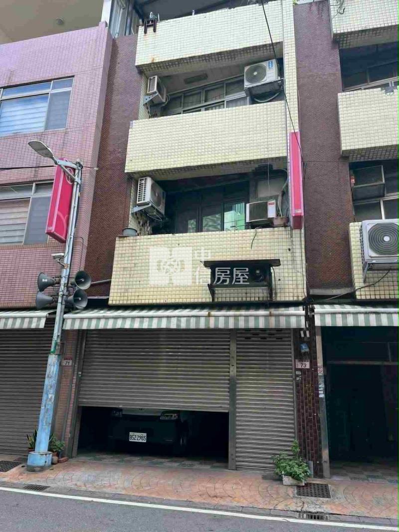 青果市場美店面房屋室內格局與周邊環境