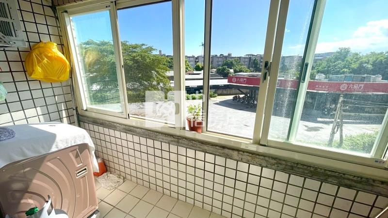 宜市文化三學區拎包入住美2房房屋室內格局與周邊環境