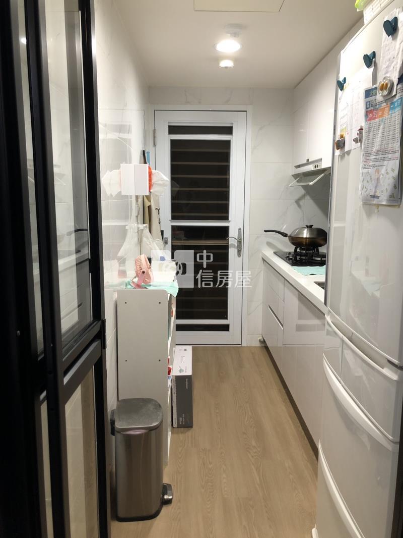 【安家】專任-閱森活景觀兩房車位房屋室內格局與周邊環境