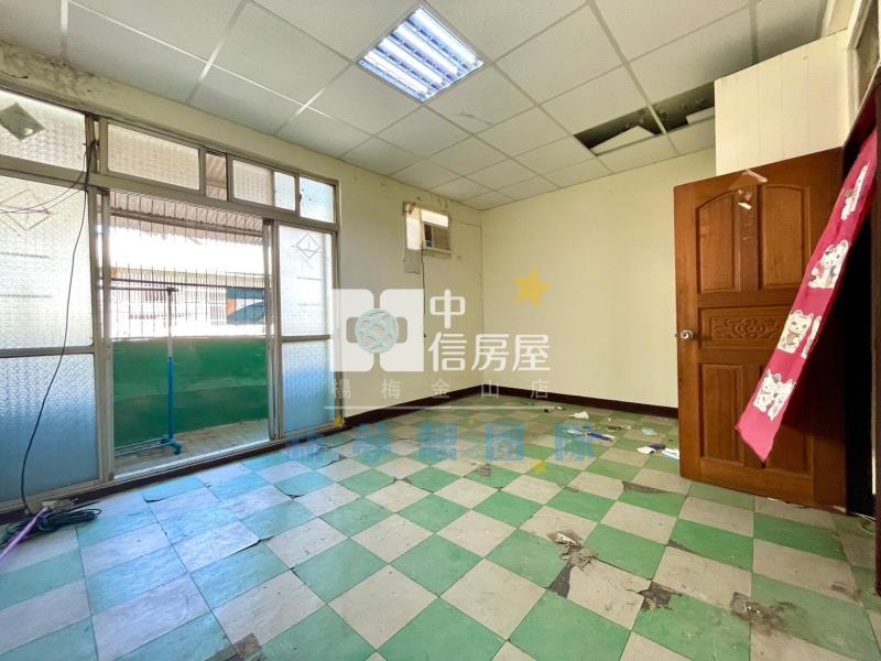 【新夢想】金陵路六段待整孝親透天房屋室內格局與周邊環境