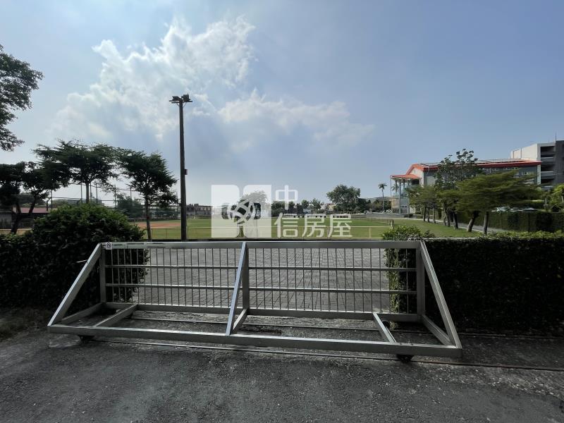 林園金潭國小邊透天平房(建地)房屋室內格局與周邊環境