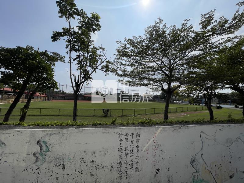 林園金潭國小邊透天平房(建地)房屋室內格局與周邊環境