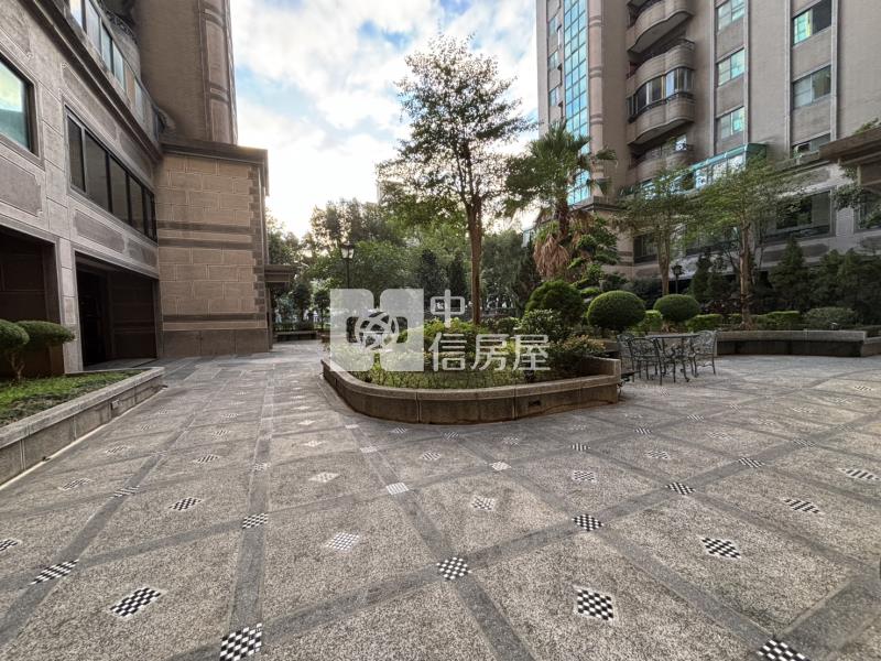 【奔馳】宜誠麗都房屋室內格局與周邊環境