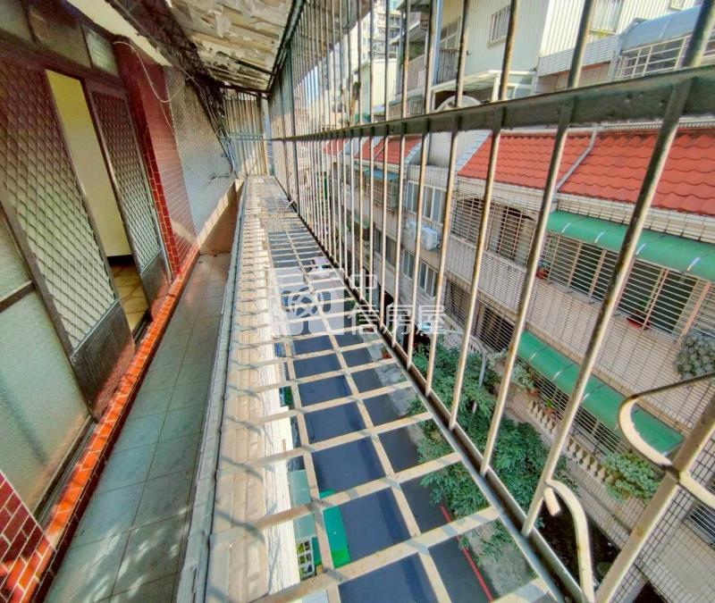 力行市場旁美寓房屋室內格局與周邊環境