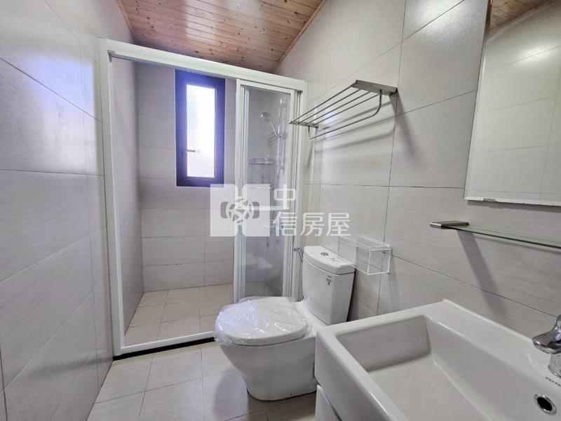 東山全新三面採光邊間車墅房屋室內格局與周邊環境