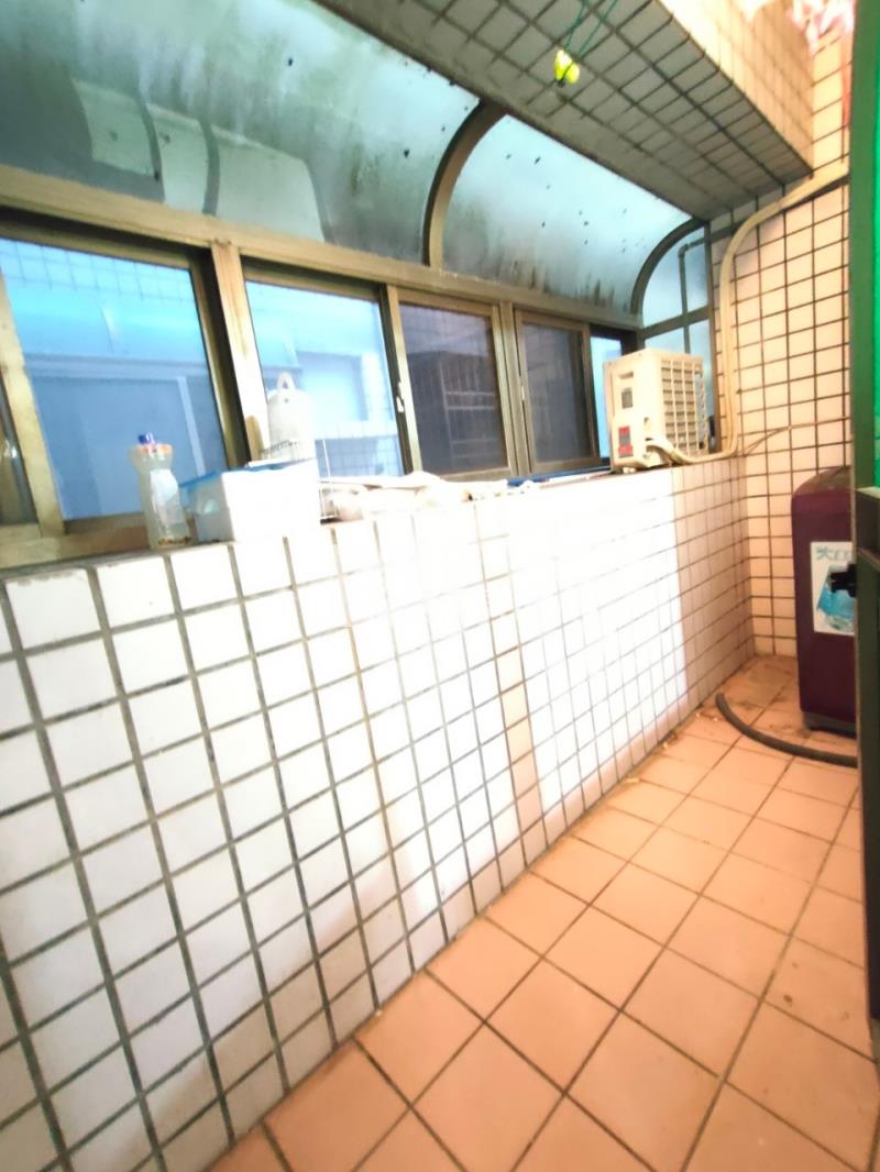 天王星美三房房屋室內格局與周邊環境