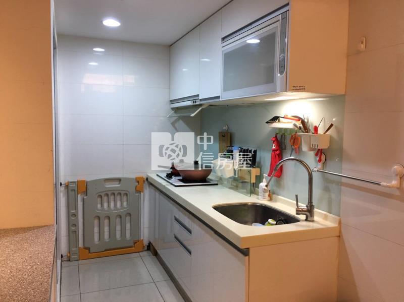 星巴克(涵美馥邑)景觀兩房+平面車位房屋室內格局與周邊環境