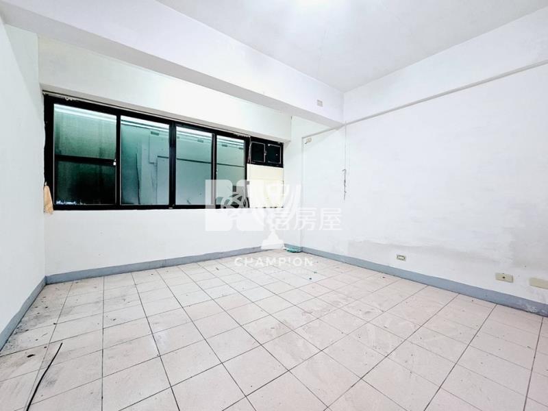 【冠軍】陽光青境四房附車位房屋室內格局與周邊環境