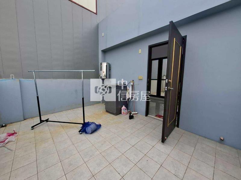 溪州重劃區旁角間雙拼新墅房屋室內格局與周邊環境