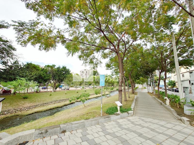 大明商圈三房美寓房屋室內格局與周邊環境