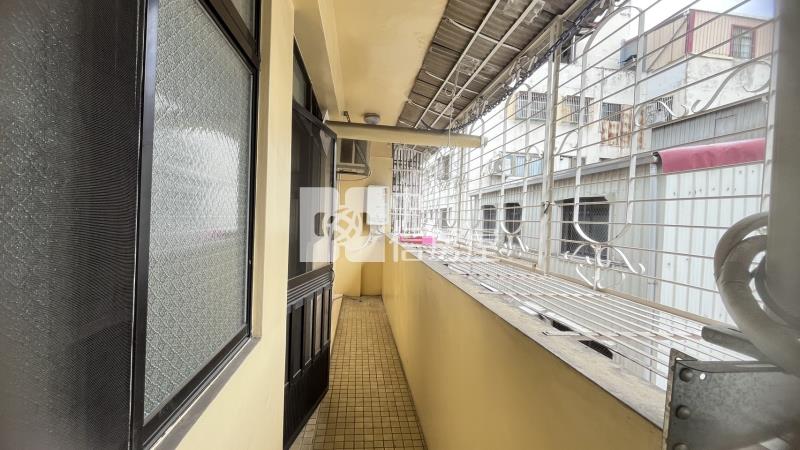 ‼賠售 豬事圓滿公園旁大空間5樓公寓房屋室內格局與周邊環境