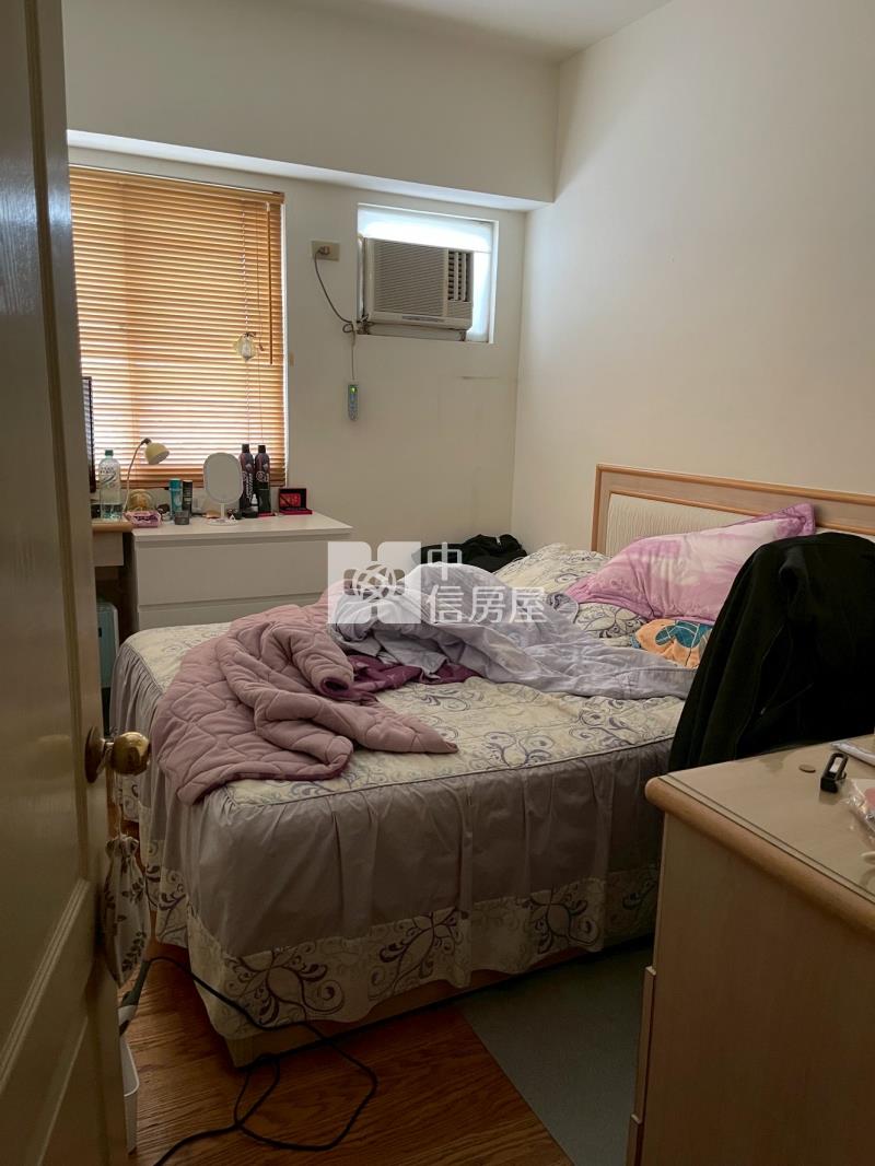 藝文特區稀有次頂樓5房大露臺戶房屋室內格局與周邊環境