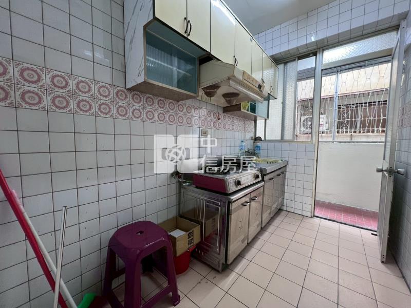 北區低總價3房近中國醫商圈房屋室內格局與周邊環境