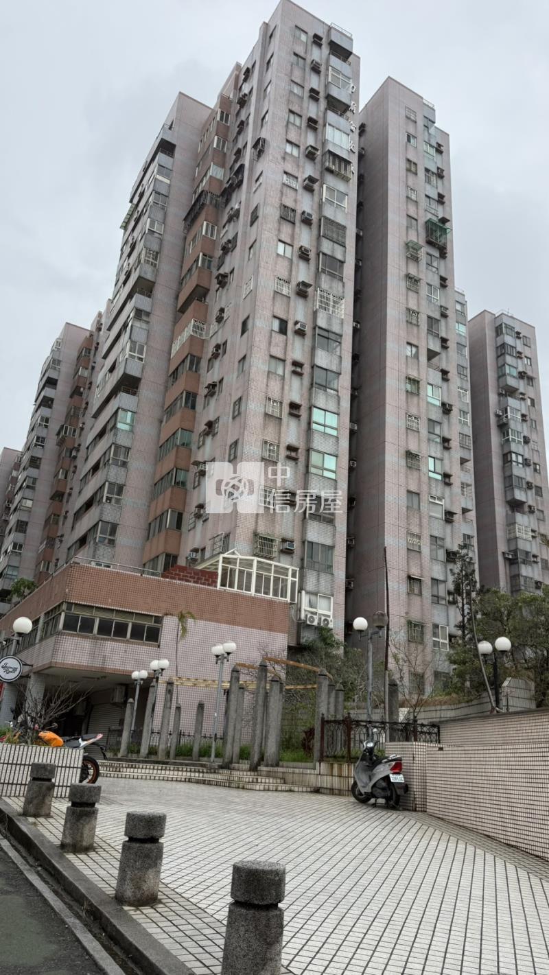 近八德未來捷運G04站露臺3房房屋室內格局與周邊環境