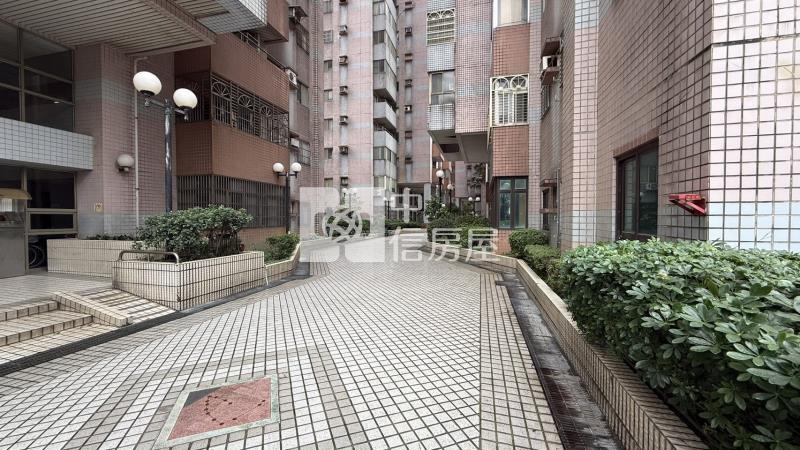 近八德未來捷運G04站露臺3房房屋室內格局與周邊環境