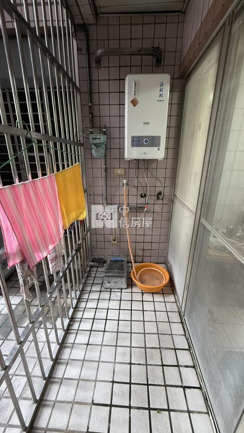 近八德未來捷運G04站露臺3房房屋室內格局與周邊環境