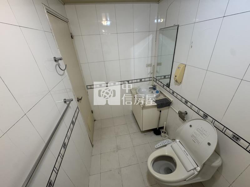 鄉林凱撒震後溫馨兩房車位房屋室內格局與周邊環境