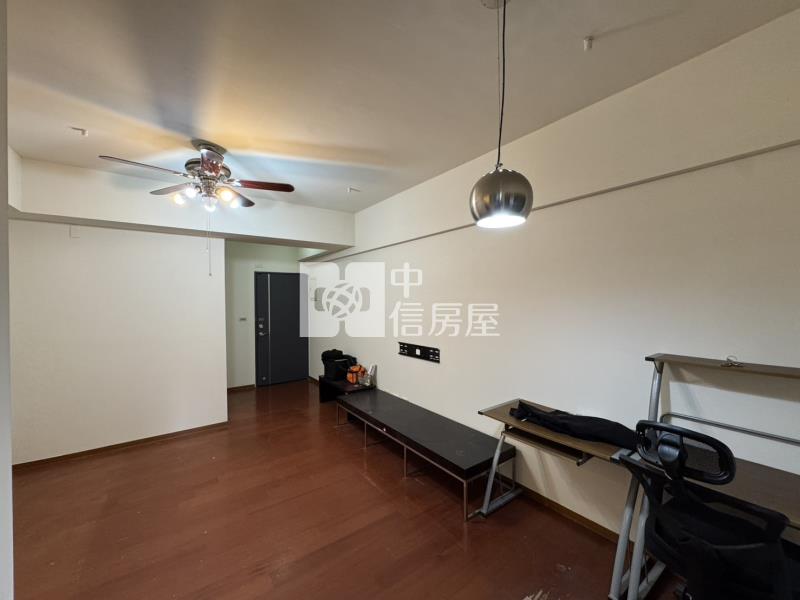 鄉林凱撒震後溫馨兩房車位房屋室內格局與周邊環境