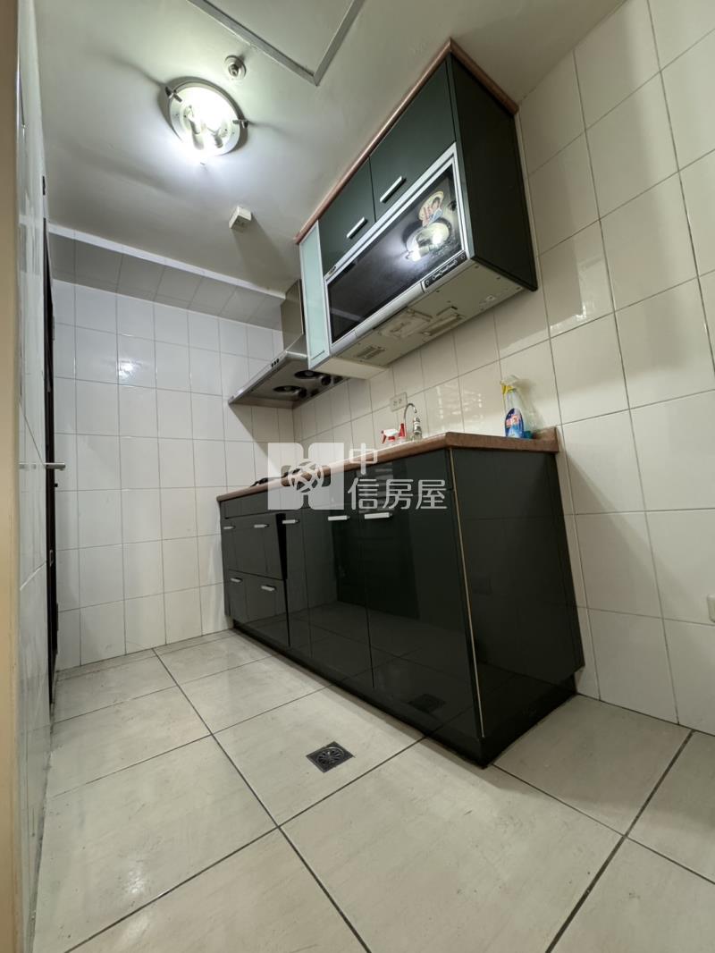 鄉林凱撒震後溫馨兩房車位房屋室內格局與周邊環境