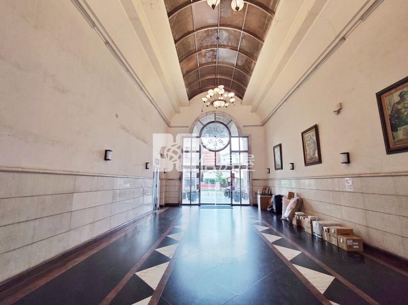 城市經典精裝套房房屋室內格局與周邊環境