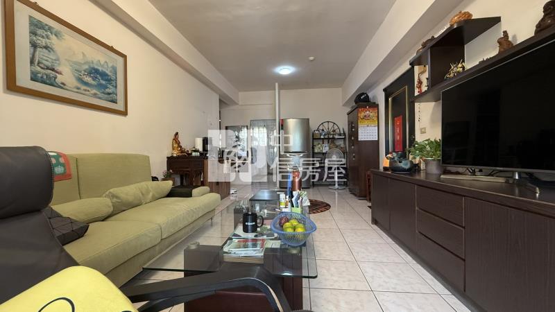 台中南屯稀有景觀美三房房屋室內格局與周邊環境