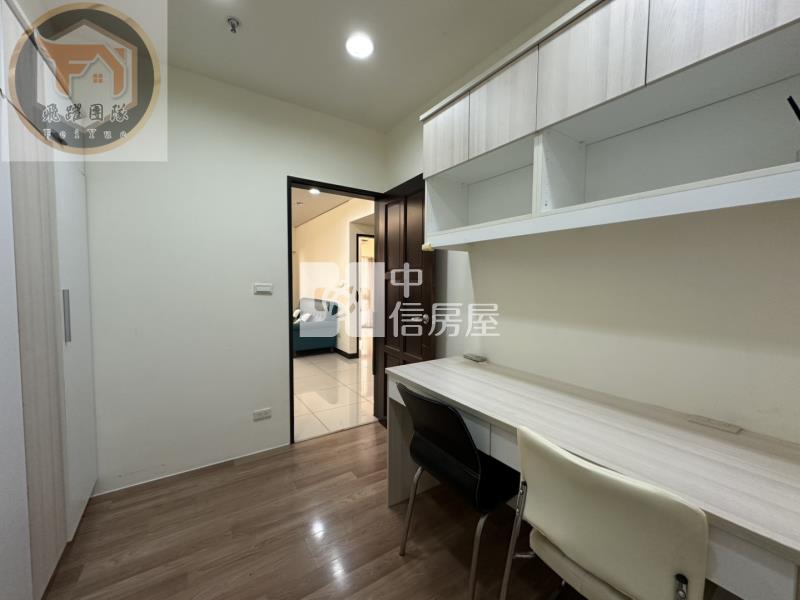 A21捷運法國之星～三房車房屋室內格局與周邊環境