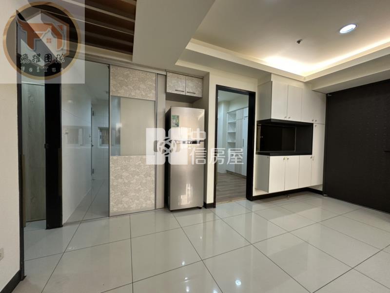 A21捷運法國之星～三房車房屋室內格局與周邊環境