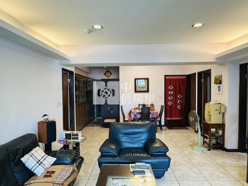 ▲六福晶華豪氣4房平車房屋室內格局與周邊環境