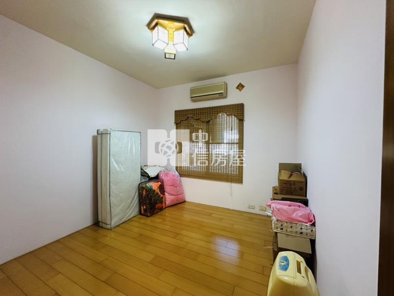 ▲六福晶華豪氣4房平車房屋室內格局與周邊環境