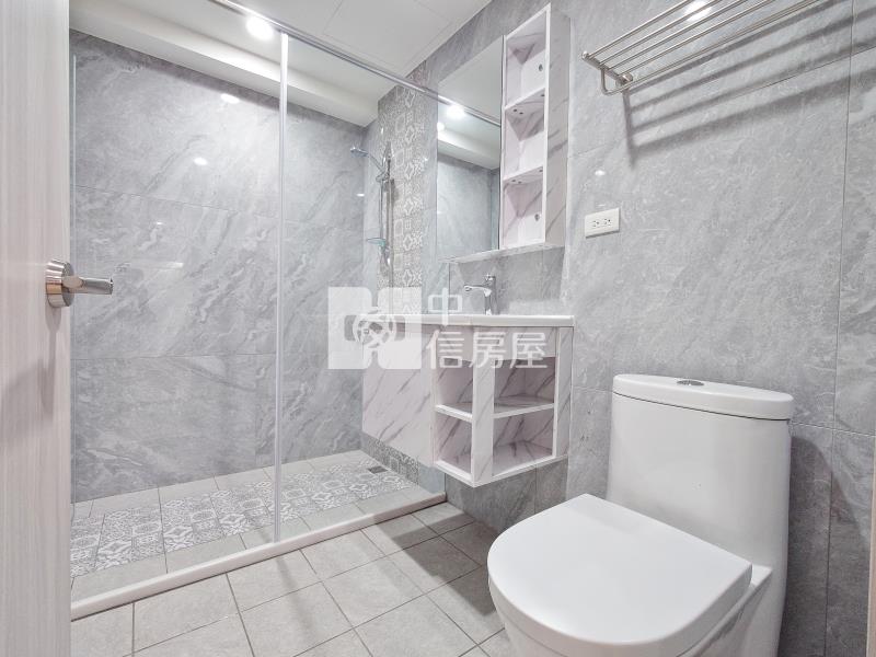 公益黎明商圈精裝大三房房屋室內格局與周邊環境