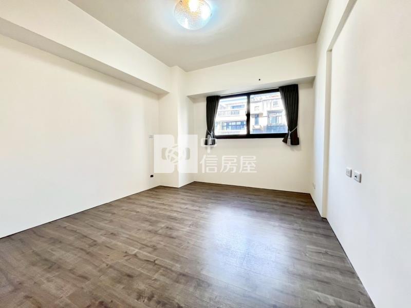 新麗馳三房平移車位房屋室內格局與周邊環境