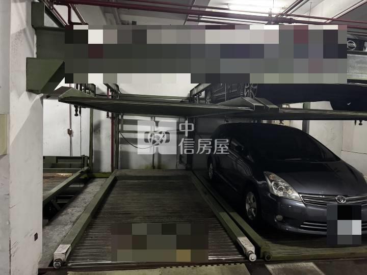 惠文學區精裝大三房車位房屋室內格局與周邊環境