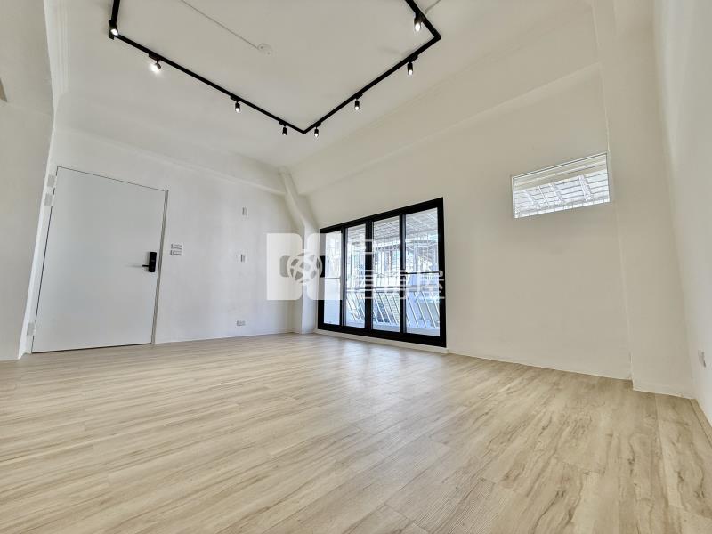 最熱鬧商圈ｘ太原綠園道小清新風格天然氣明亮通風３房房屋室內格局與周邊環境