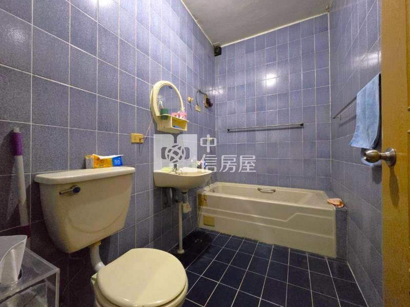 信義國小6.5米大面寬透天房屋室內格局與周邊環境