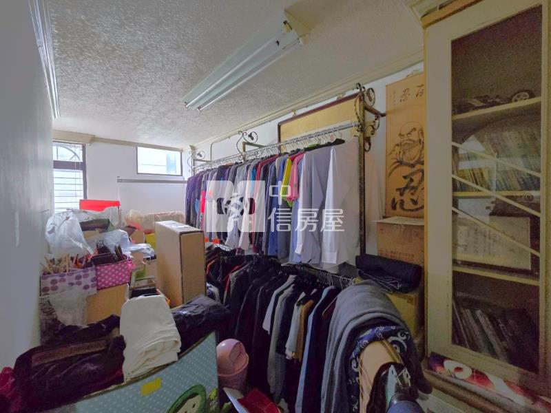 信義國小6.5米大面寬透天房屋室內格局與周邊環境