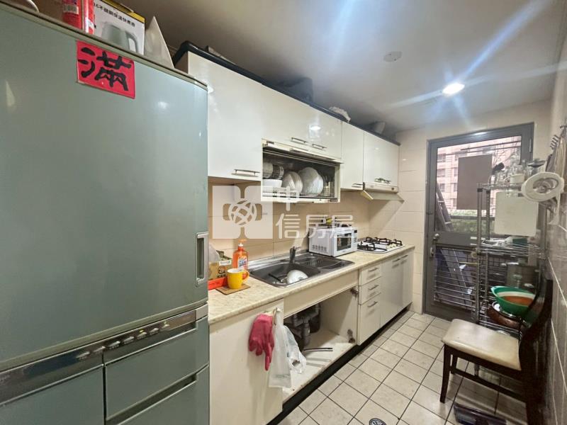 體育園區．太子鳳凰城三房*捷運G27房屋室內格局與周邊環境