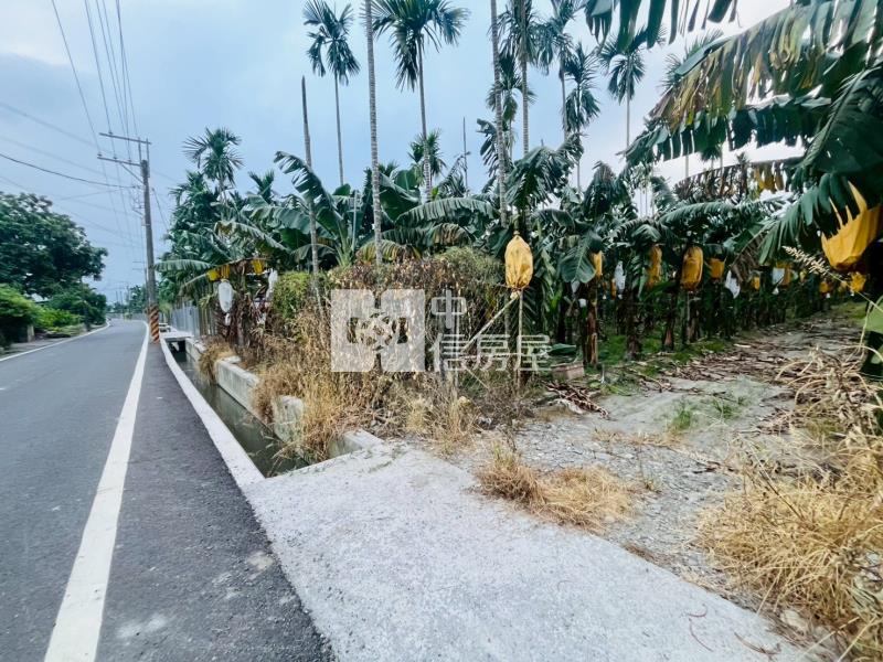 鹽埔庄內方正農地房屋室內格局與周邊環境