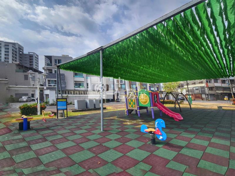 商60小王子面公園兩房平車華廈房屋室內格局與周邊環境