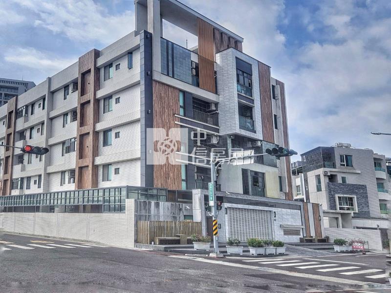 商60小王子面公園兩房平車華廈房屋室內格局與周邊環境