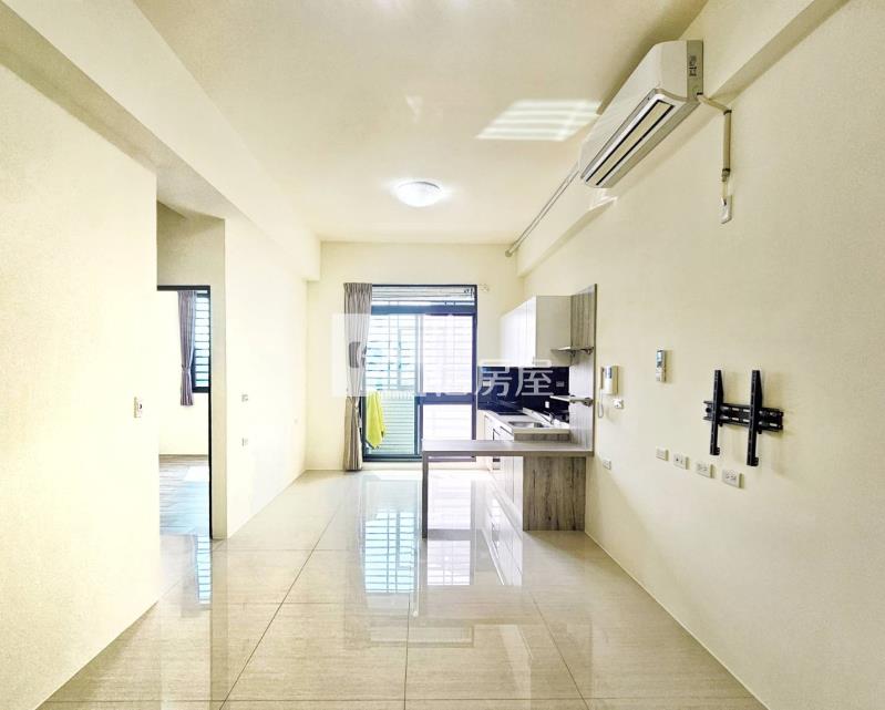 商60小王子面公園兩房平車華廈房屋室內格局與周邊環境