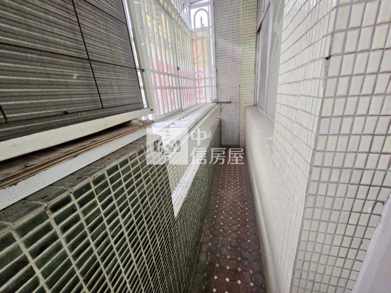 新市蛋黃角窗傳統金店住房屋室內格局與周邊環境