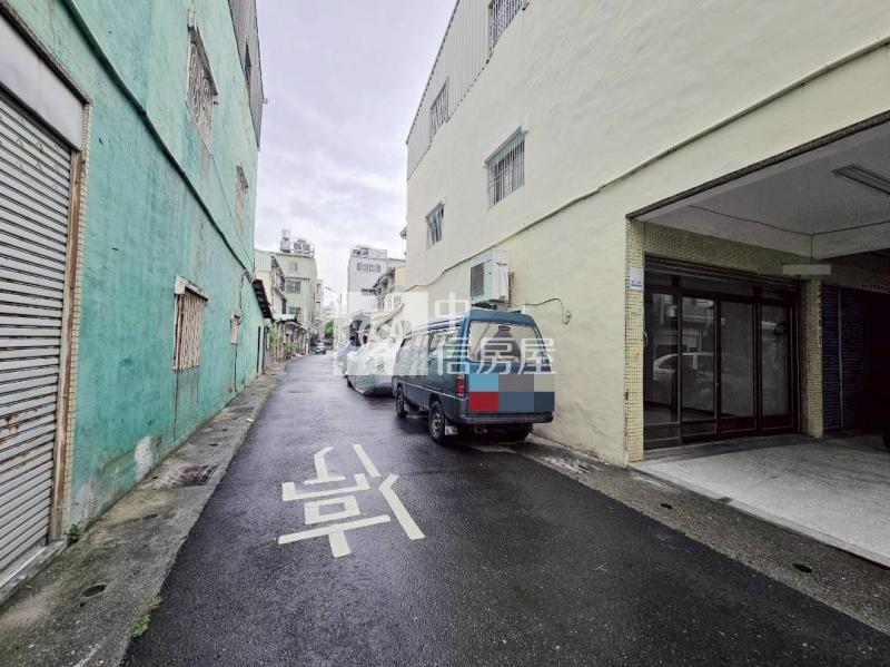 新市蛋黃角窗傳統金店住房屋室內格局與周邊環境