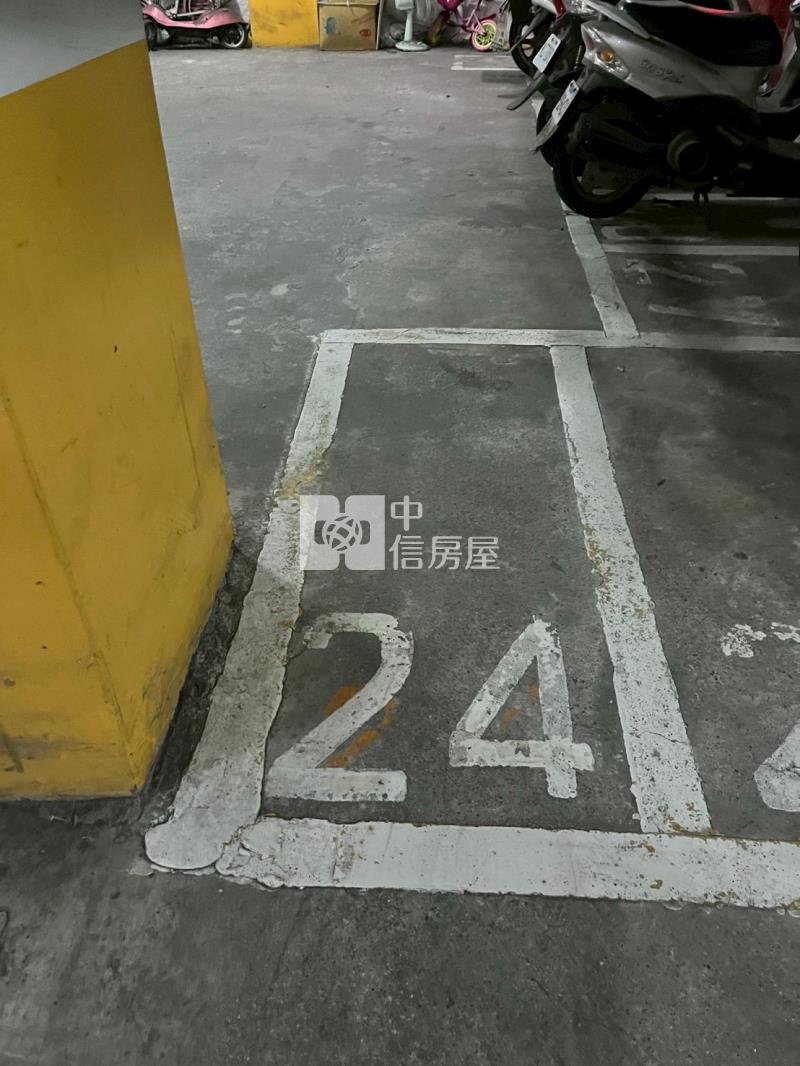 園中園三房華夏房屋室內格局與周邊環境