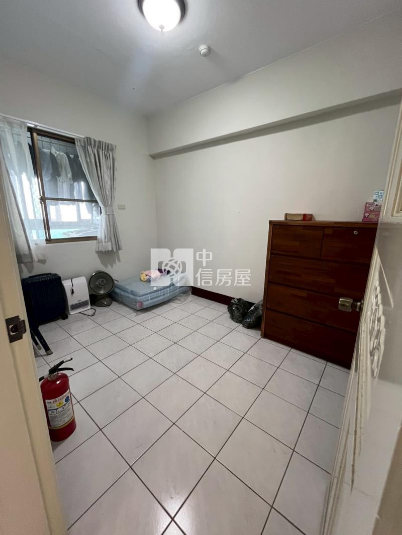 園中園三房華夏房屋室內格局與周邊環境