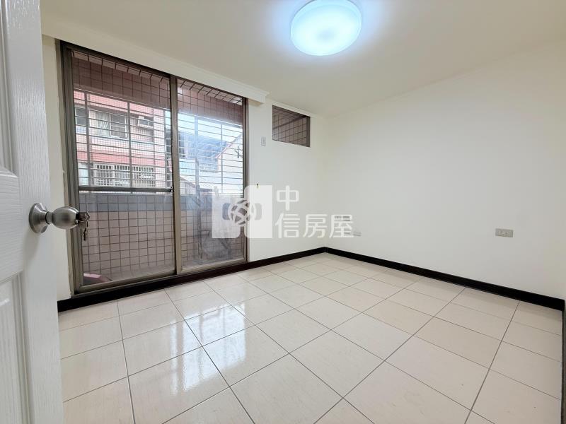 太原綠園道3+1房平車房屋室內格局與周邊環境