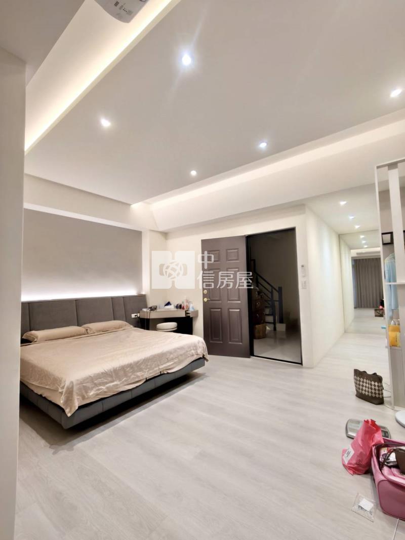 斗六後站雅緻裝潢別墅房屋室內格局與周邊環境