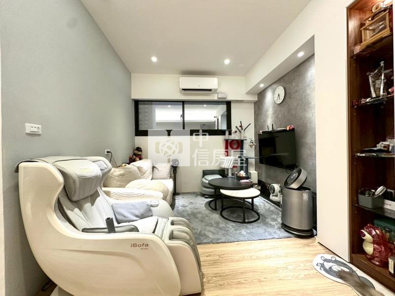 安平河岸精裝二房車位房屋室內格局與周邊環境