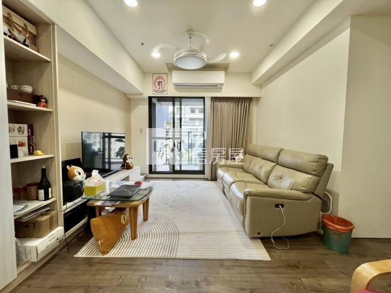 大城十月蜂收精裝三房車位房屋室內格局與周邊環境